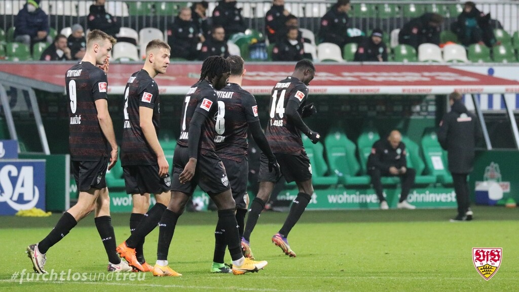 Bundesliga: Η Λεβερκούζεν σάρωσε τη Σάλκε κι ανέβηκε δεύτερη (videos)