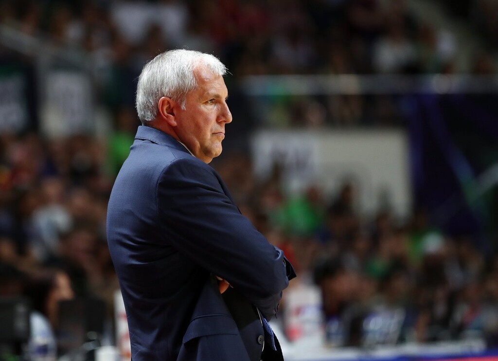 Βίρτους Μπολόνια: Το «άκυρο» από Σκαριόλο και οι φήμες για Ομπράντοβιτς (photos)