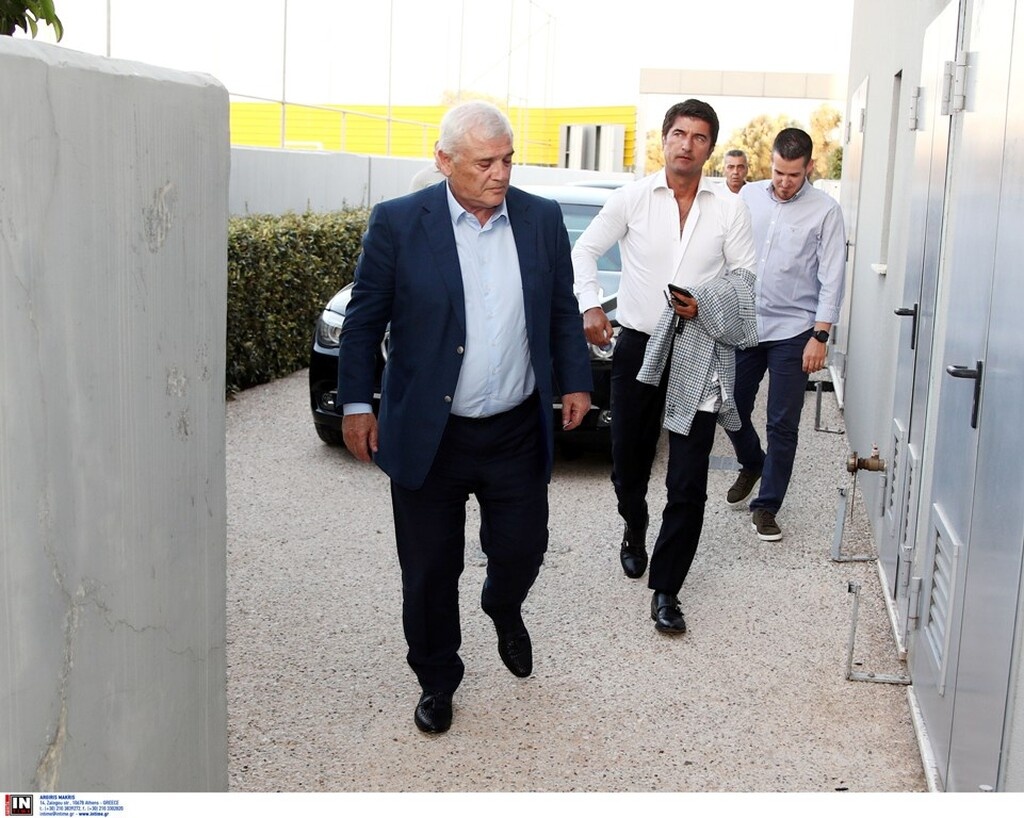ΑΕΚ: Στα Σπάτα ο Μελισσανίδης (photos)