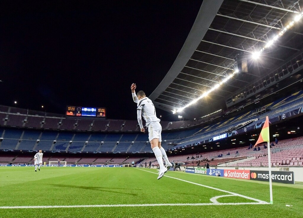 Champions League: Μαγική Γιουβέντους στο Καμπ Νου - Κάνει πλάκα στη Μπάρτσα (photos+videos)