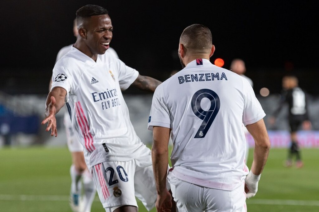 Ρεάλ Μαδρίτης-Γκλάντμπαχ 2-0: Νίκησε η «βασίλισσα», πέρασαν κι οι δύο!