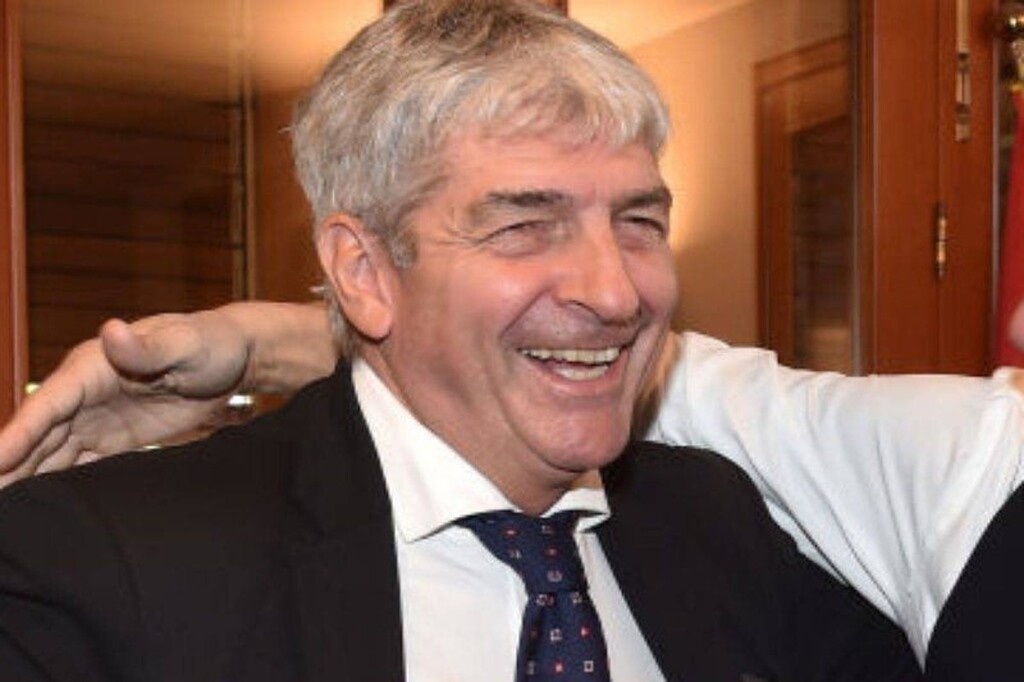 Πάολο Ρόσι: Το «μαύρο πρόβατο» που έγινε ΗΡΩΑΣ και ένωσε μια χώρα! (video)