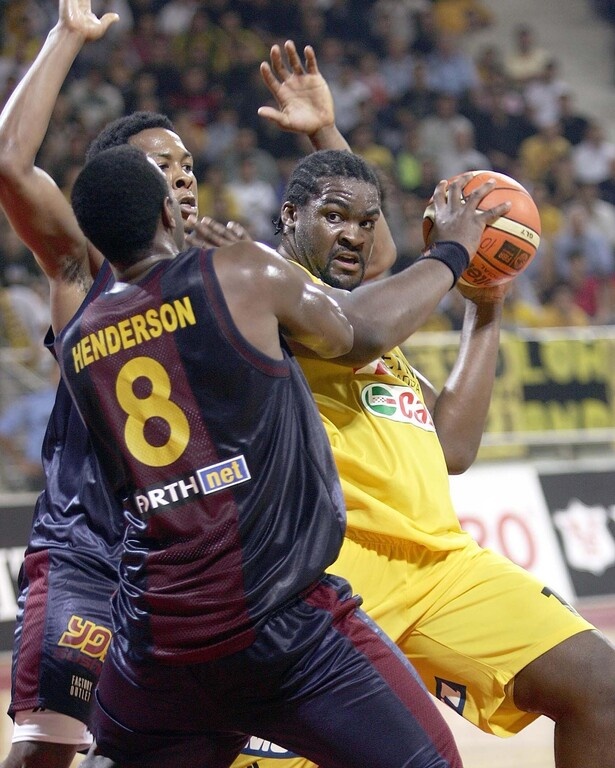 Άρης: Οι ευχές και το «ευχαριστώ» στο Σοφοκλή Σχορτσιανίτη (photos)