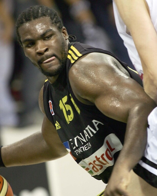 Άρης: Οι ευχές και το «ευχαριστώ» στο Σοφοκλή Σχορτσιανίτη (photos)