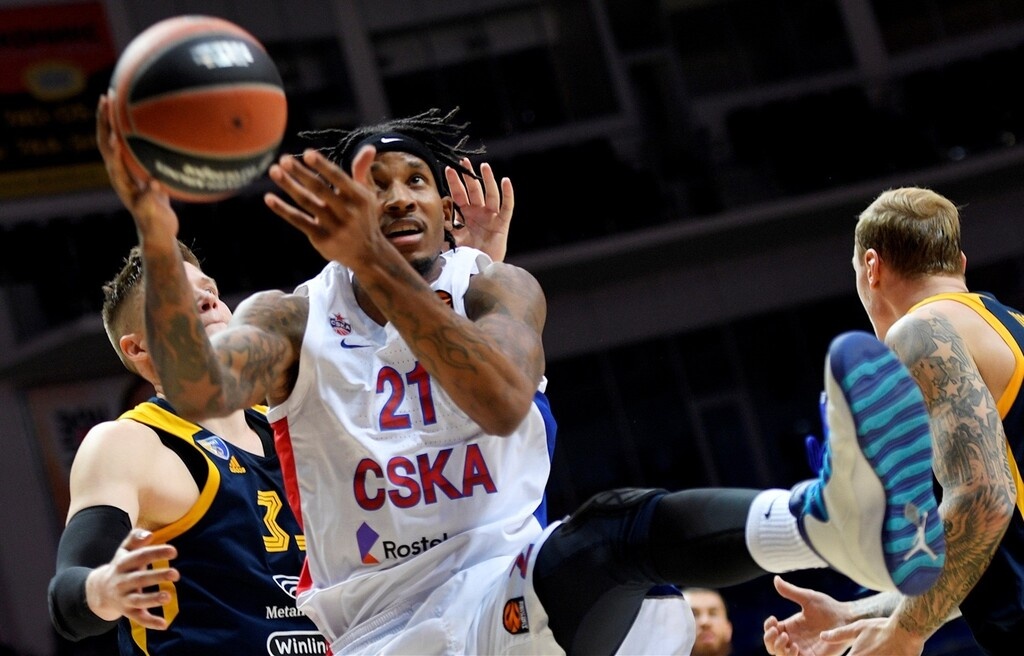 Χίμκι-ΤΣΣΚΑ 87-96: Τζέιμς από άλλο πλανήτη!