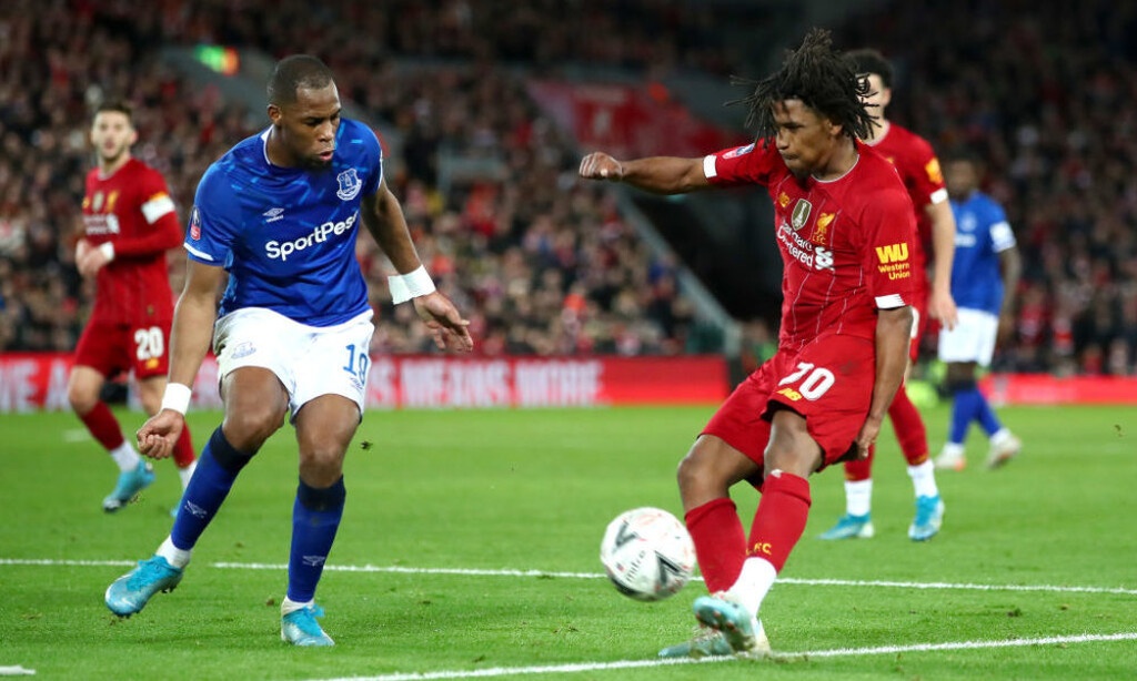 Ολυμπιακός: Η προσοχή στα... αριστερά και το «αστεράκι» της Λίβερπουλ (photos)