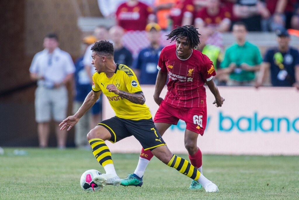 Ολυμπιακός: Η προσοχή στα... αριστερά και το «αστεράκι» της Λίβερπουλ (photos)