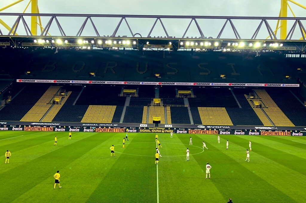 Bundesliga: Παρέλαση με πεντάρα η Στουτγκάρδη στο Ντόρτμουντ! (video+photos)