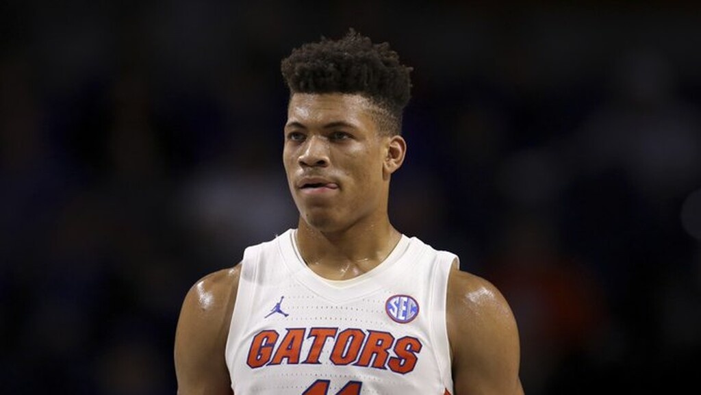 Σοκαριστικές εικόνες σε αγώνα για το NCAA: Παίκτης κατέρρευσε στο παρκέ (video+photos)