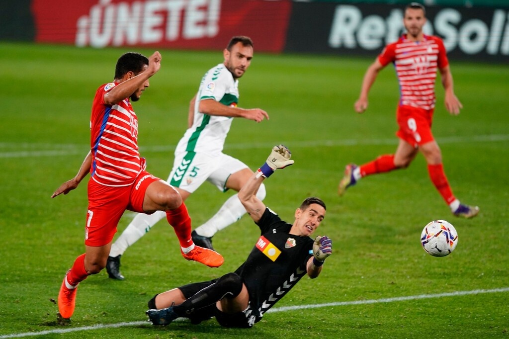 La Liga: Διπλό για τη Γρανάδα!
