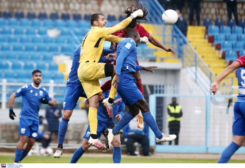 Λαμία-Ολυμπιακός: Το γκολ του Μπουχαλάκη και η «παγωμάρα» με Σεμέδο