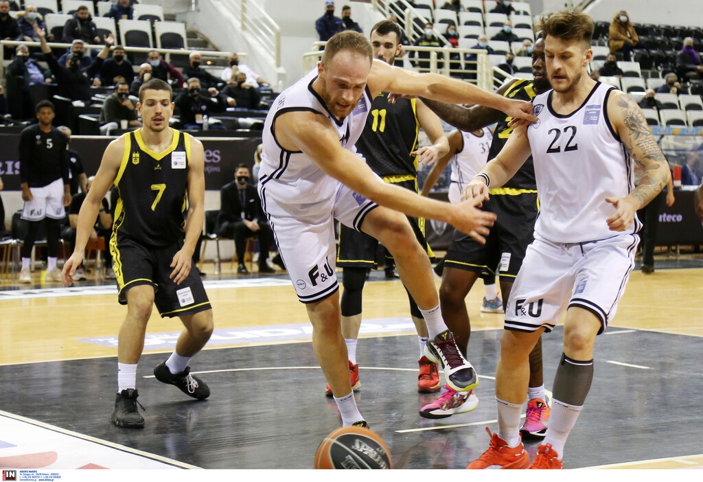 ΠΑΟΚ - Άρης: Buzzer beater από το «σπίτι» του ο Παπαντωνίου (video+photos)