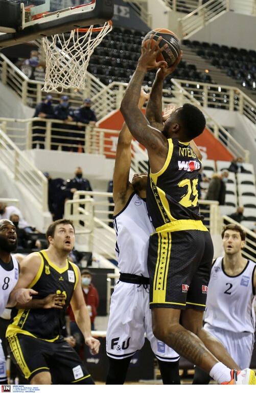 ΠΑΟΚ-Άρης 75-64: Με «σφραγίδα» Τσαλμπούρη, το «ντεμπούτο» Λυκογιάννη