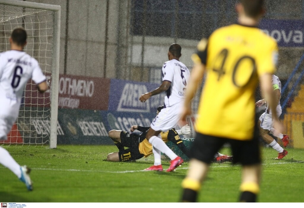 Απόλλων Σμύρνης-ΑΕΚ: Το γρήγορο γκολ του Ανσαριφάρντ και η απάντηση του Φερνάντεθ