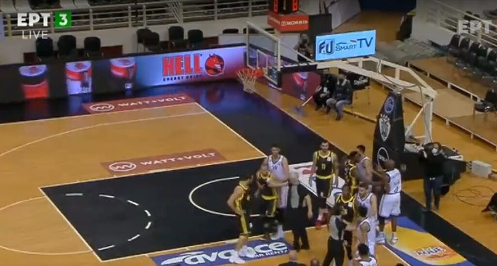 ΠΑΟΚ - Άρης: Ένταση και παραλίγο σύρραξη (video+photos)