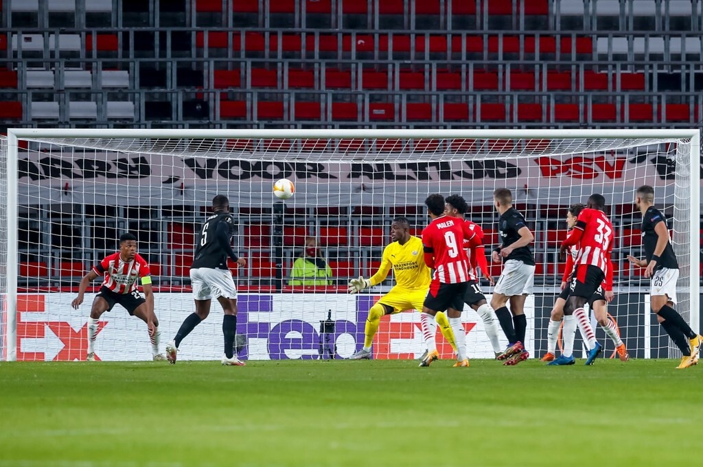 Αϊντχόφεν: Οι «μάχες» με ΠΑΟΚ και η πορεία σε Europa League πριν τον Ολυμπιακό (photos+videos)