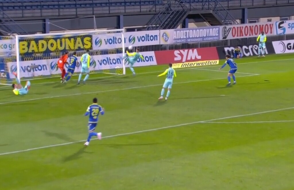 Αστέρας Τρίπολης-Ατρόμητος: To «επεισοδιακό» γκολ του Κρέσπι (video)
