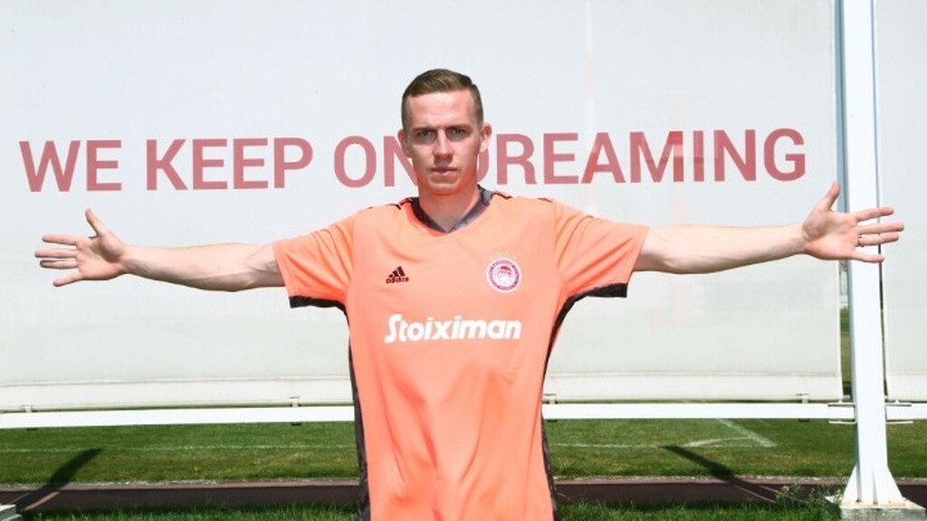 Ολυμπιακός-ΑΕΛ: Έρευνα της FIFA για τη μεταγραφή του Κρίστινσον (photos)