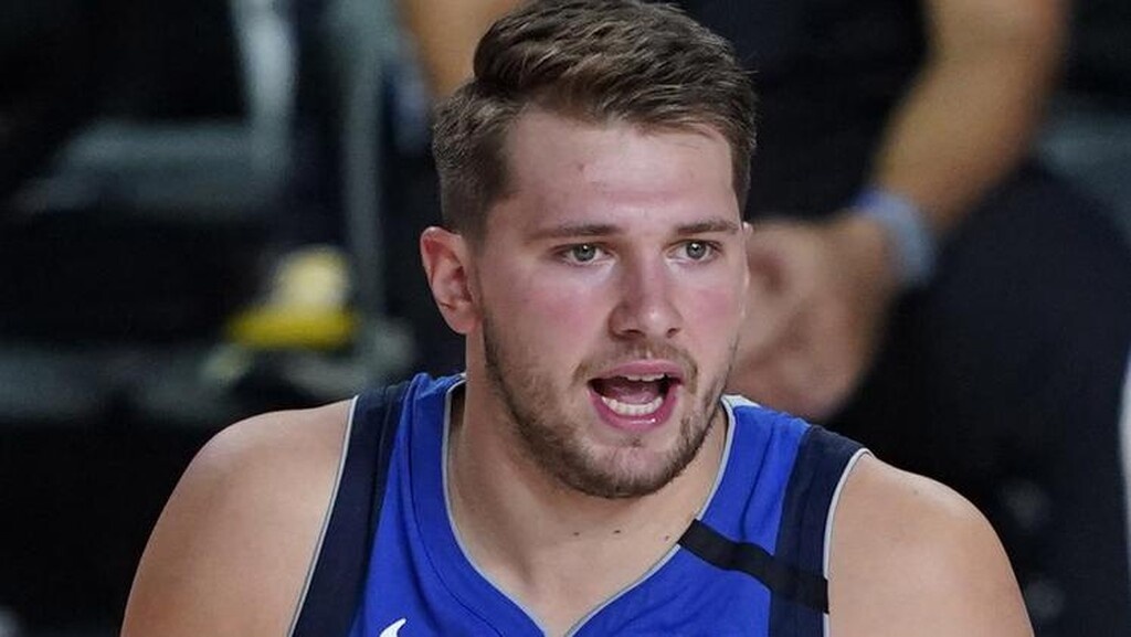 NBA: Παραδέχτηκε την... κοιλίτσα ο Ντόντσιτς (photos)