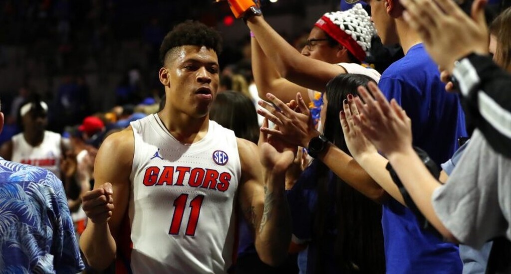 Σοκ: Σε τεχνητό κώμα παίκτης που κατέρρευσε σε αγώνα NCAA (photos)