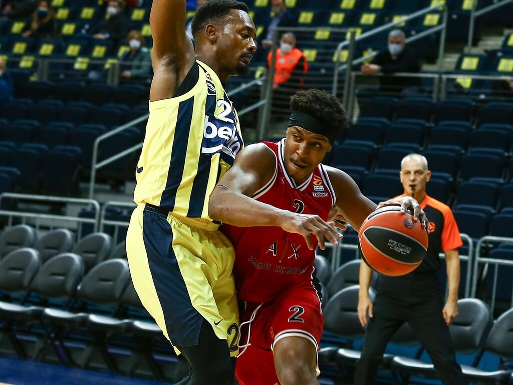 Φενέρμπαχτσε-Αρμάνι Μιλάνο 71-79: Με Ροντρίγκεθ το «διπλό»