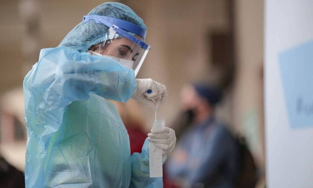 Κρούσματα σήμερα: 1.240 νέα ανακοίνωσε ο ΕΟΔΥ - 98 νεκροί σε 24 ώρες, στους 550 οι διασωληνωμένοι
