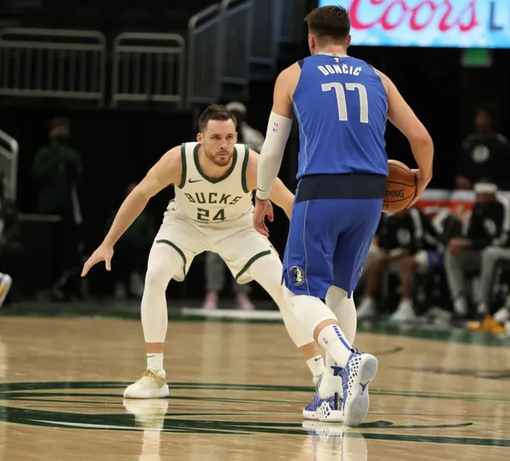 NBA: Παραδέχτηκε την... κοιλίτσα ο Ντόντσιτς (photos)