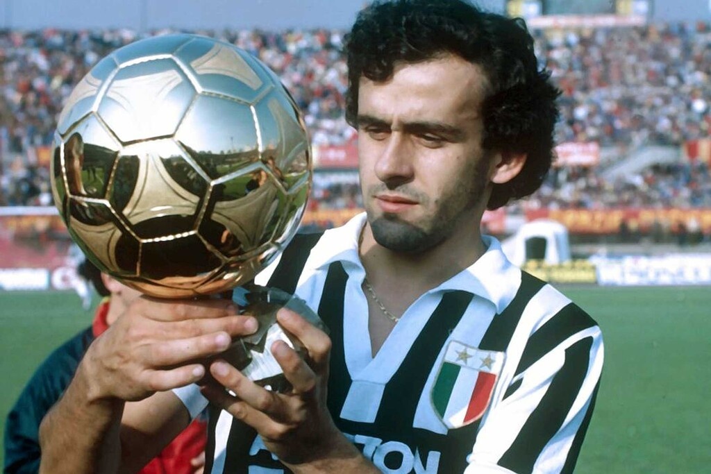 Μισέλ Πλατινί: Νικητής τριών «Ballon d'Or», αστέρι της Γιουβέντους και της Γαλλίας στη δεκαετία του '80, κερδίζοντας ένα Champions League και ένα Euro.