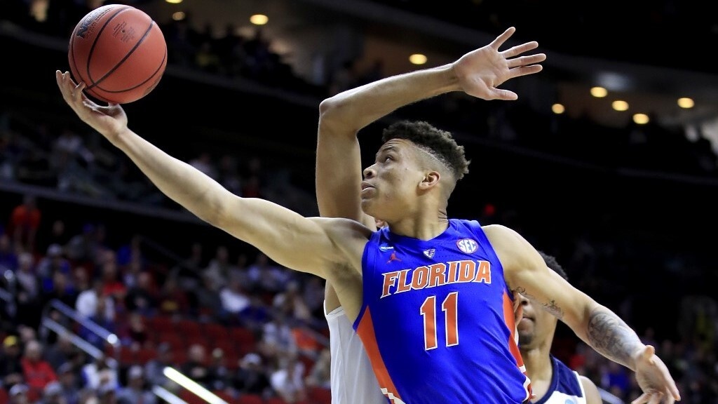 Σοκ: Σε τεχνητό κώμα παίκτης που κατέρρευσε σε αγώνα NCAA (photos)