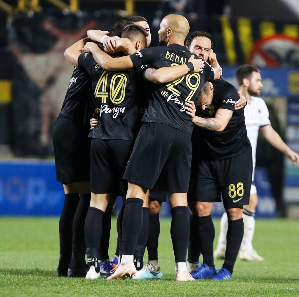 Μπεναλουάν: «Νιώθαμε την ψυχή των οπαδών, δίκαια νικήσαμε τον ΠΑΟΚ» (photos)