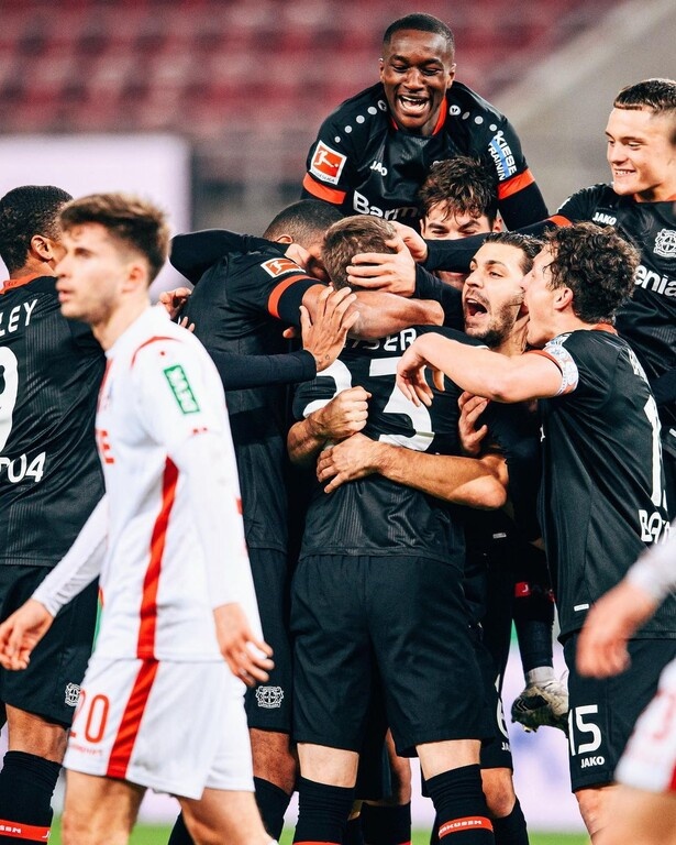 Bundesliga: Kορυφή η Λεβερκούζεν, ακολουθούν Μπάγερν, Λειψία (video+photos)