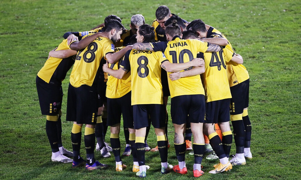 ΑΕΚ-Ολυμπιακός: Μάχη επιβίωσης και τίτλου στο ΟΑΚΑ (photos)