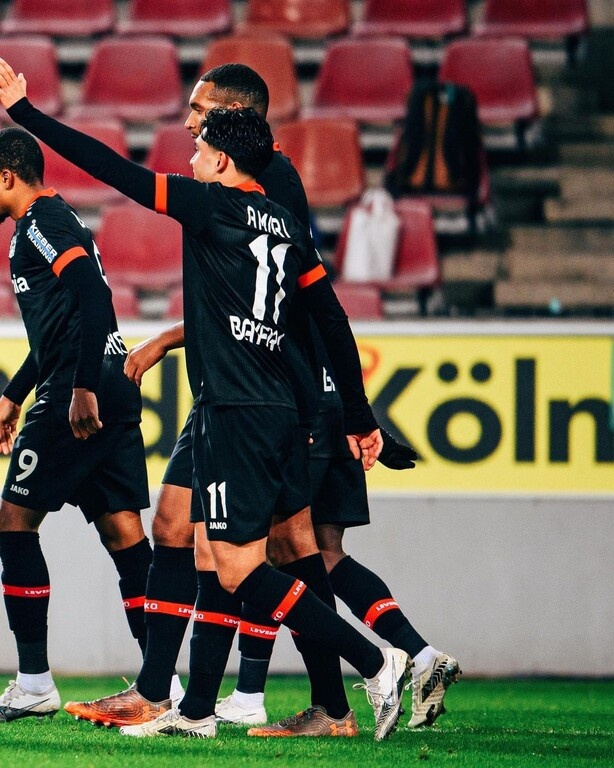 Bundesliga: Kορυφή η Λεβερκούζεν, ακολουθούν Μπάγερν, Λειψία (video+photos)