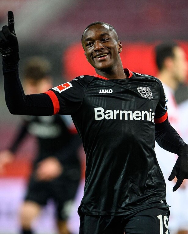 Bundesliga: Kορυφή η Λεβερκούζεν, ακολουθούν Μπάγερν, Λειψία (video+photos)