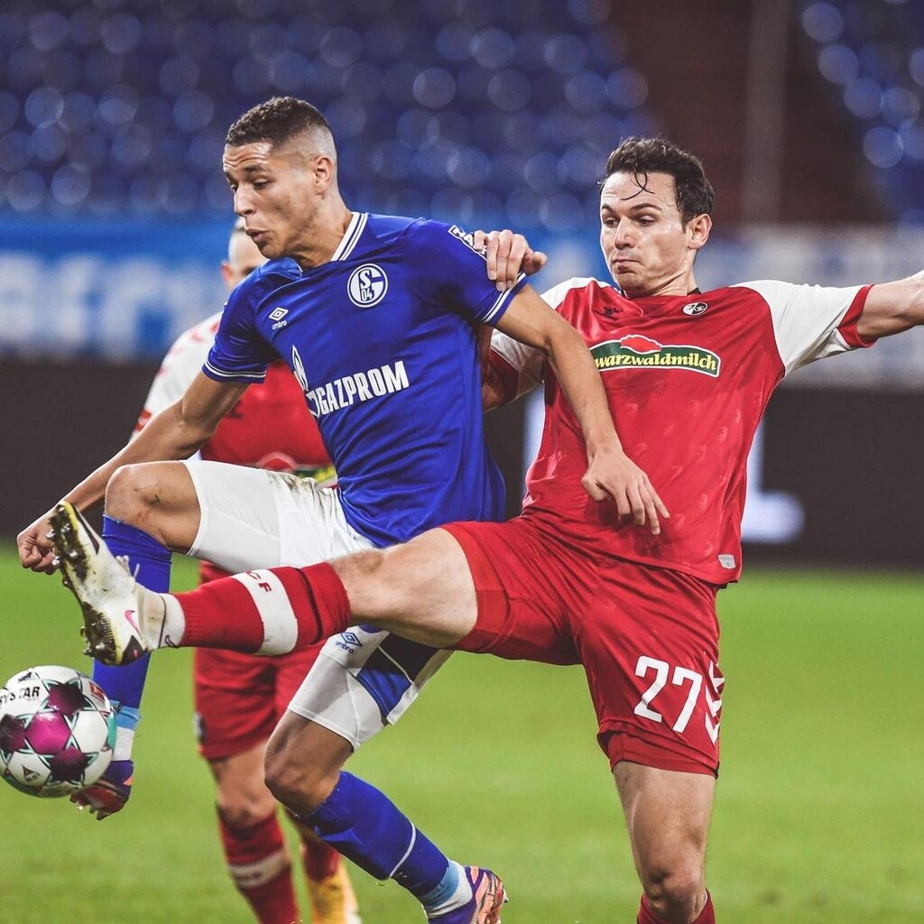 Bundesliga: Η Φράιμπουργκ κράτησε στον βυθό την Σάλκε! (video+photos)