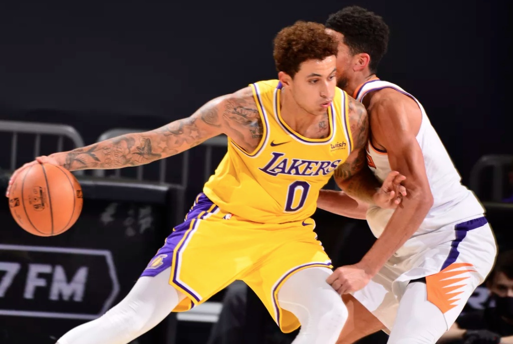 NBA: Με... φόρα από τον τίτλο οι Λέικερς (video)