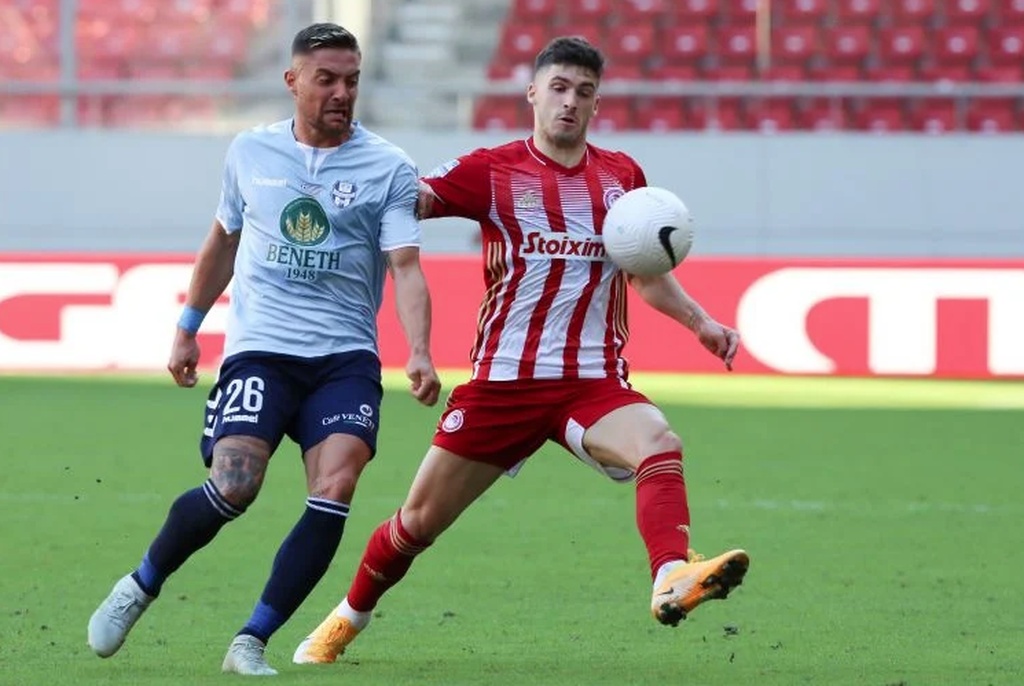 Ολυμπιακός: Αδιέξοδο με Βινάγκρε - «Μετέωρας» ο παίκτης (photos)