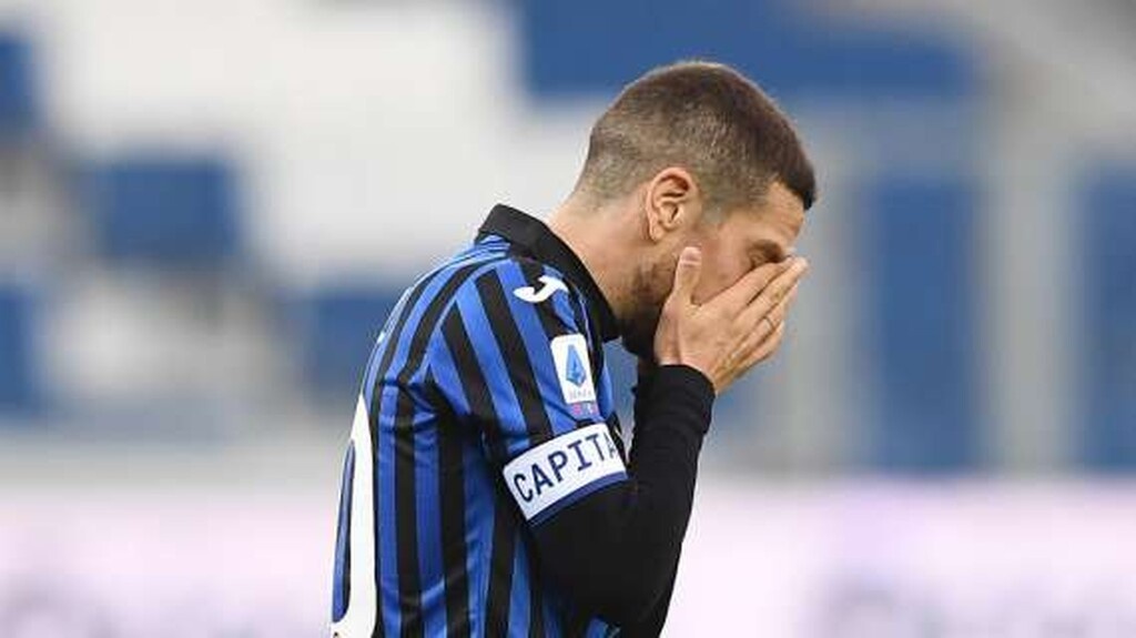 Σάλος στην Ιταλία: Ο αρχηγός της Αταλάντα τραγούδησε τον ύμνο της Γιουβέντους