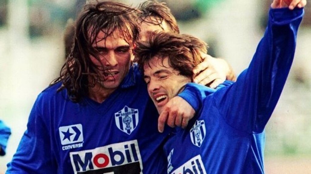 Θρήνος στο ελληνικό ποδόσφαιρο - Πέθανε  ο βιρτουόζος Ίμρε Κάτσεμπαχ (photos+video)