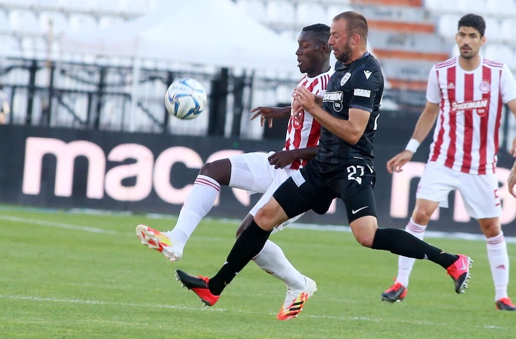 Το μήνυμα ΠΑΟΚ σε Μίσιτς: «Κάποιες μάχες είναι πιο σημαντικές από το ποδόσφαιρο» (photos)