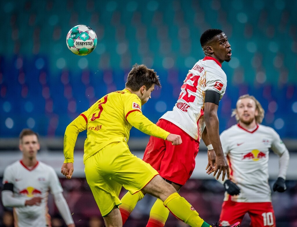 Bundesliga: Τους… έκλεισαν το σπίτι – Κανείς γηπεδούχος δεν νίκησε! (videos-photos)