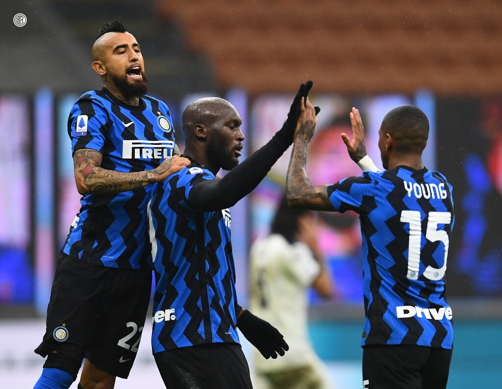Serie A: Από κοντά η Ίντερ, νίκη για Μπενεβέντο (Videos)