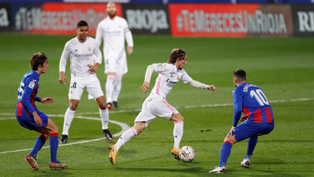 La Liga: «Έπιασε» την Ατλέτικο η Ρεάλ! (Video)