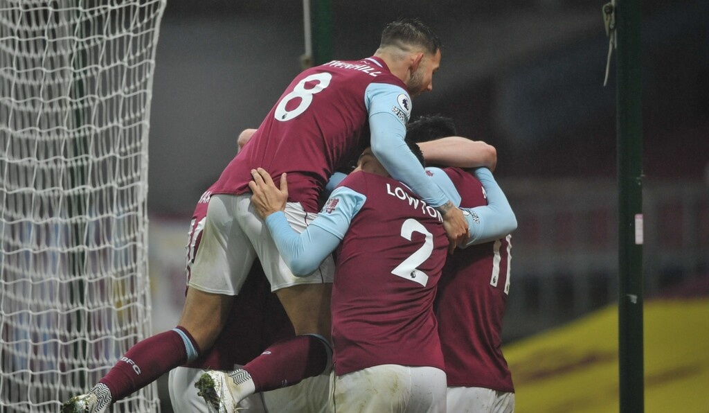 Premier League: Η Μπέρνλι εκτέλεσε και τους «Λύκους»! (video+photos)