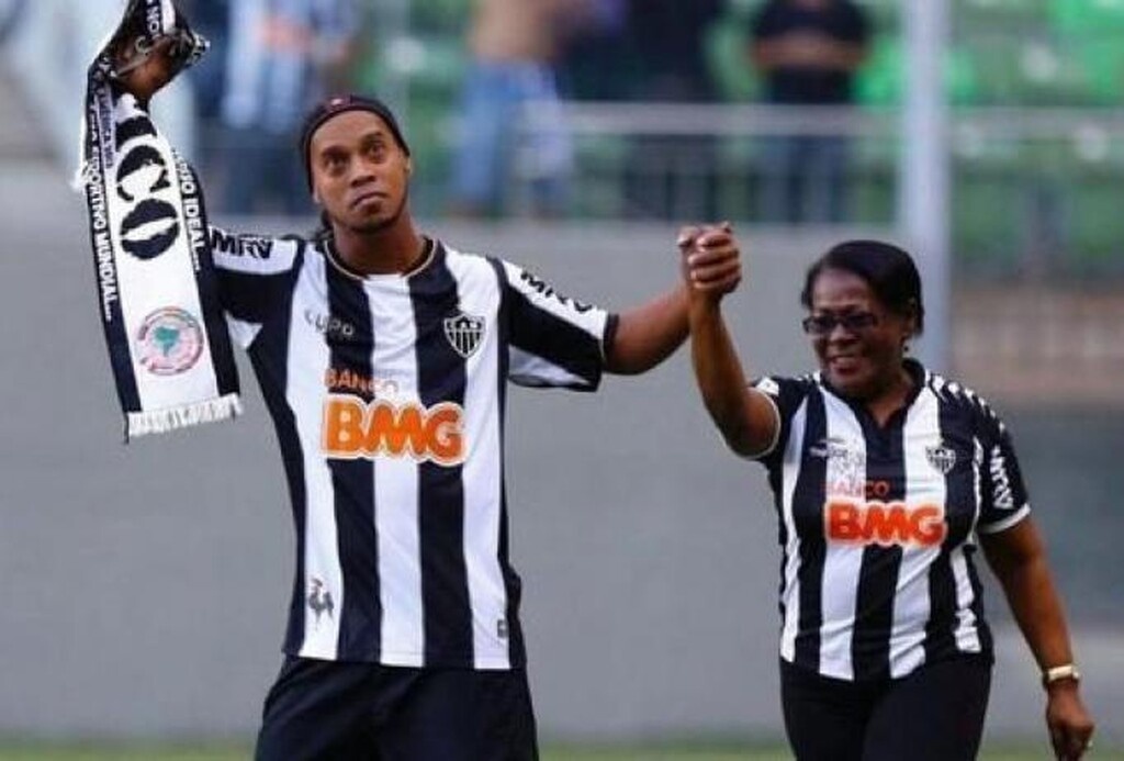 Βραζιλία-Κορονοϊός: Δύσκολες ώρες για Ροναλντίνιο (photos)