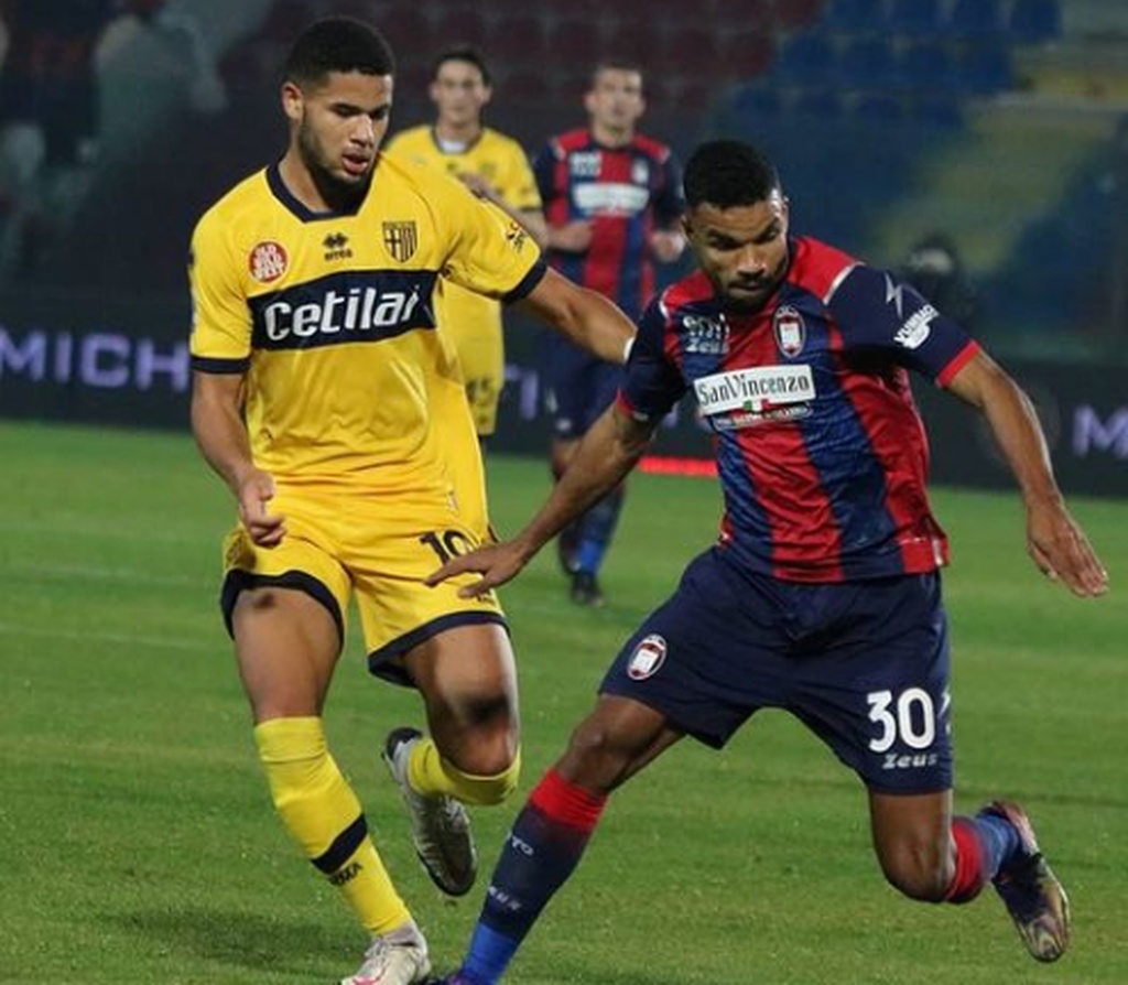 Serie A: Η Κροτόνε λύγισε την Πάρμα και πήρε ανάσα! (video+photos)