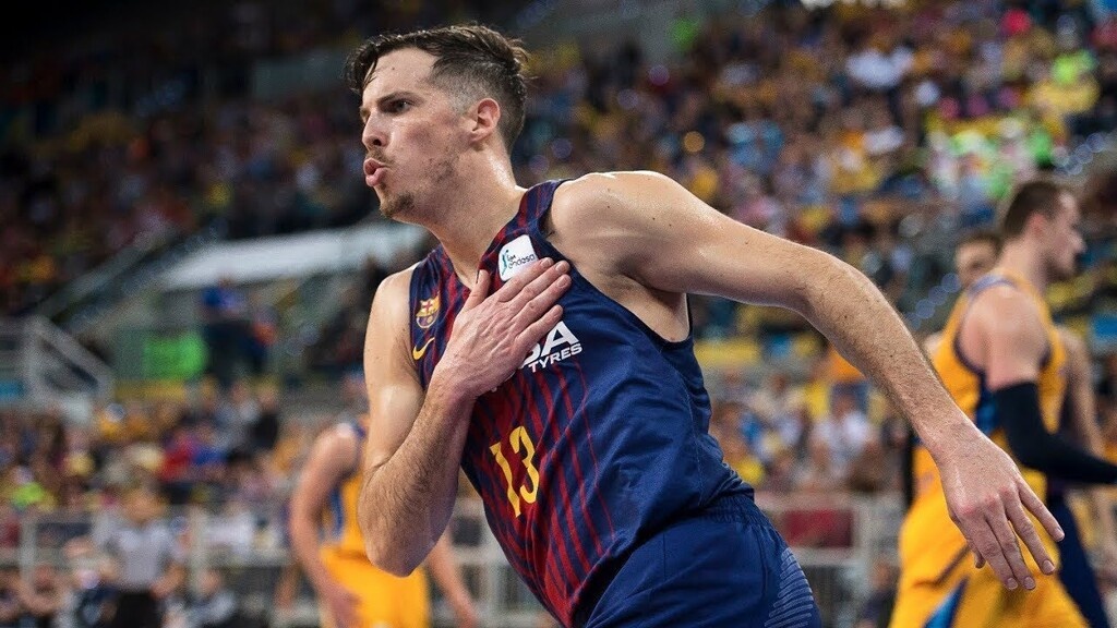 Χαμός με Ερτέλ: Στο πλευρό του η Ένωση παικτών και ο Τζέιμς (photos)