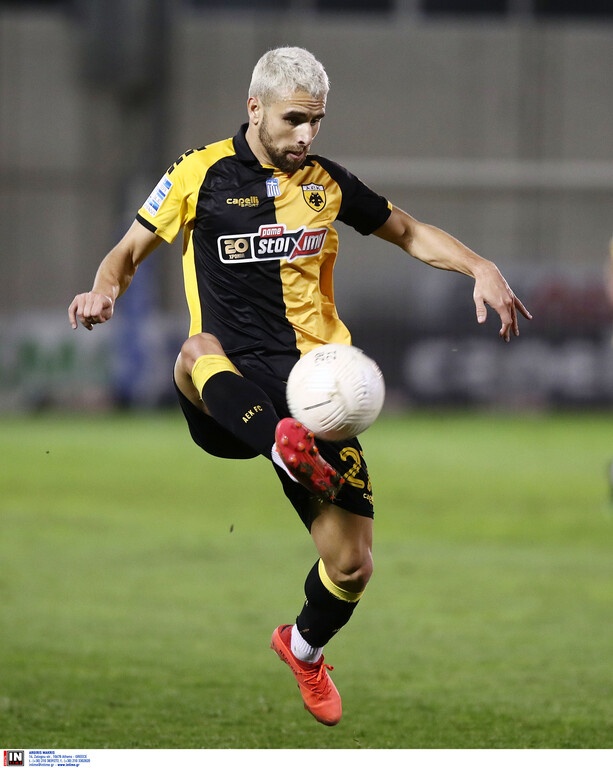 Στην έξοδο αναμένεται να τον ακολουθήσει και ο Παουλίνιο