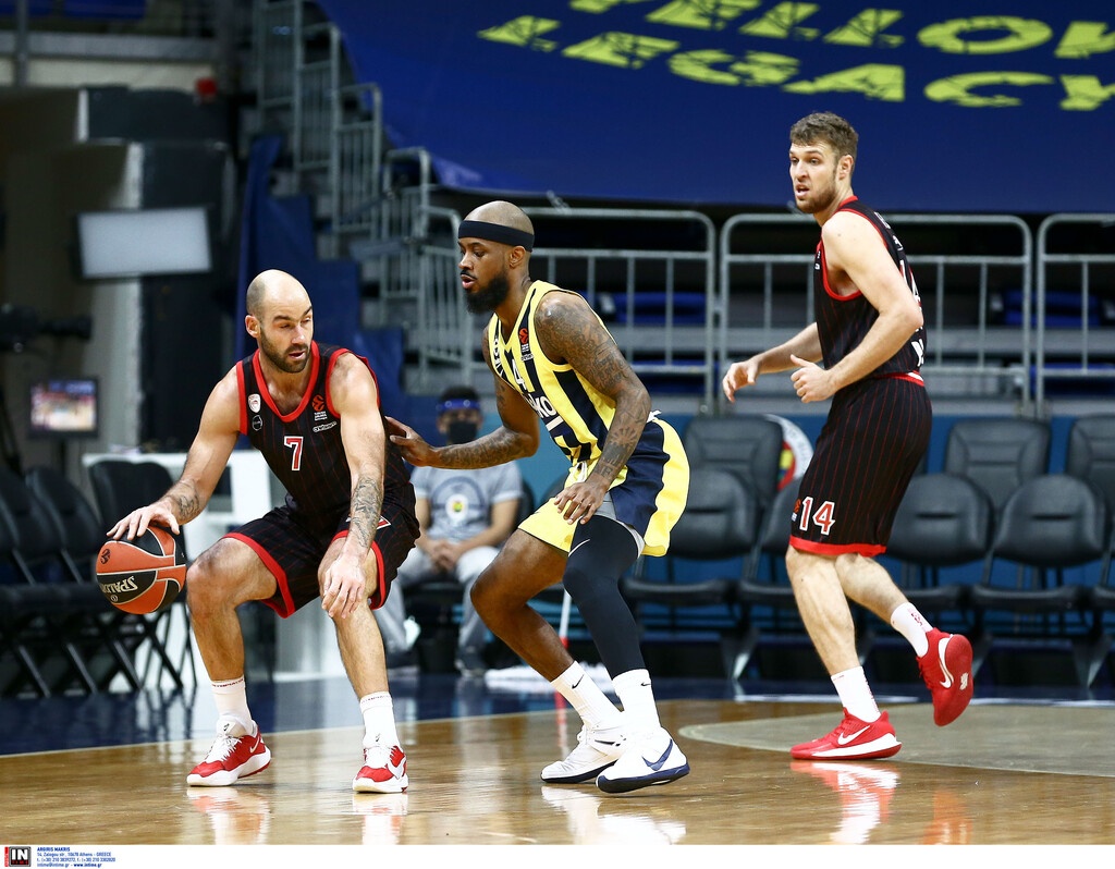 Φενέρμπαχτσε-Ολυμπιακός84-77: «Πνίγηκε» στον Βόσπορο!