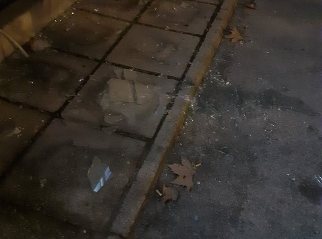 Ηρακλής: Επίθεση με πέτρες στα γραφεία του ΓΣ (photos)